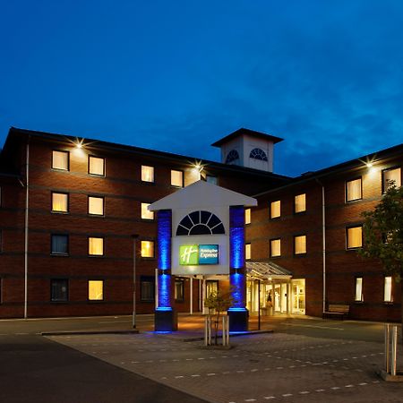 Holiday Inn Express Droitwich Spa By Ihg Экстерьер фото