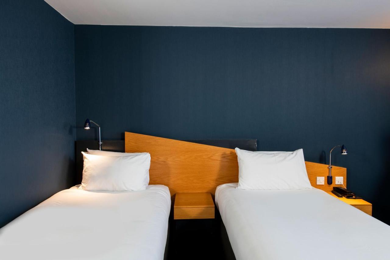 Holiday Inn Express Droitwich Spa By Ihg Экстерьер фото