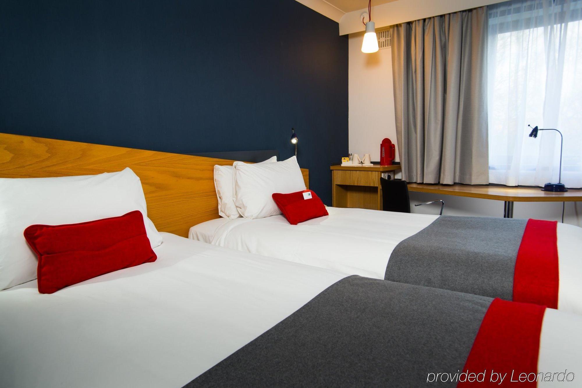 Holiday Inn Express Droitwich Spa By Ihg Экстерьер фото