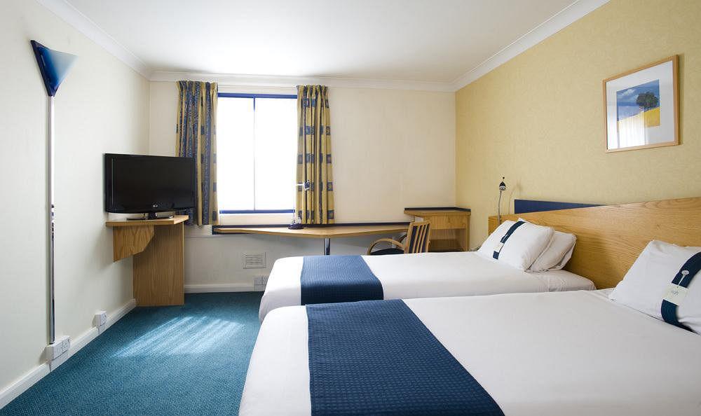 Holiday Inn Express Droitwich Spa By Ihg Номер фото